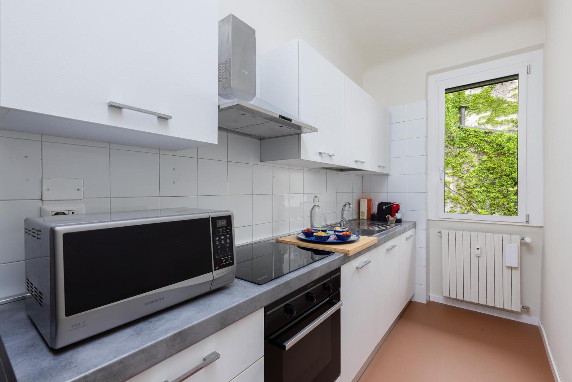 Living Uniqc Apartment - Duomo Milan Luaran gambar